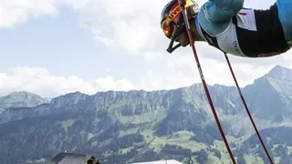 Esquiando sobre pasto: En Suiza se desarrolla el Mundial de Grasski