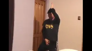 Jaime Valdés se lució con desenfrenados pasos de cumbia: “No sé qué me pasa”