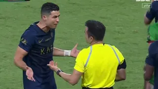 Cristiano Ronaldo tuvo un fuerte encontrón con Piero Maza