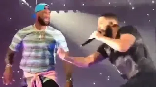LeBron James enloqueció a los fanáticos al subirse al escenario durante concierto de Drake
