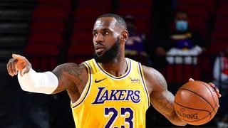 LeBron James se transformó en el primer jugador de la NBA en activo que amasa 1.000 millones de dólares