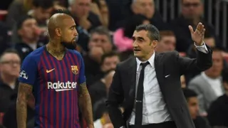 Arturo Vidal incluido: FC Barcelona entregó nómina para el duelo ante Real Madrid