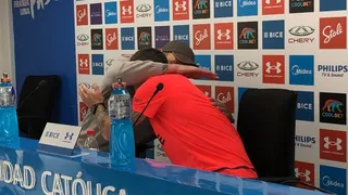 La emotiva conferencia de prensa de Aued: Fui feliz aquí, fueron cinco años tremendos