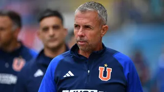 Gustavo Álvarez corta a otros tres jugadores para la temporada 2025 de la U