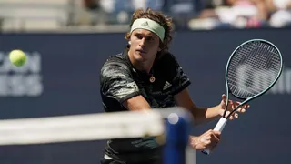 Alexander Zverev avanzó en el US Open con otra victoria en cinco sets