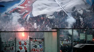Tribunal de Disciplina desistió de citar a Colo Colo por uso pirotecnia de sus hinchas