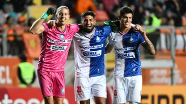Antofagasta remontó por goleada a Cobreloa para su primer triunfo como visita en el Ascenso