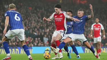 Arsenal venció con lo justo a Ipswich Town por Premier League