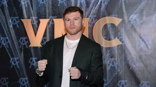 “Canelo” Álvarez tuvo un fuerte round fuera del ring con Óscar de La Hoya