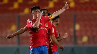 Thomas Galdames: Lo dejamos todo y el futbol nos premió