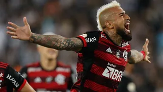 Flamengo de Arturo Vidal y Erick Pulgar quiere sellar el paso a la final ante un golpeado Vélez