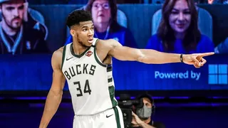 Antetokounmpo lideró el tercer triunfo de los Bucks sobre Orlando Magic en los playoffs