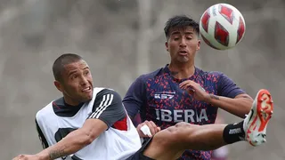 Los siete goles de Colo Colo a Iberia en el amistoso en las canchas del Sifup