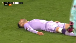 El comentado despeje de Maripán en el último minuto en Monaco, pese a estar lesionado