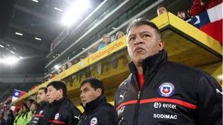 Claudio Borghi fue despedido de la selección chilena tras la derrota con Serbia