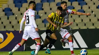 Unión San Felipe se alzó como sublíder de la Primera B tras empatar con Fernández Vial