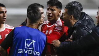 Delantero de U. La Calera acusó que el arbitraje favoreció a Colo Colo: “Sabíamos que esto podía pasar”