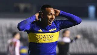 Sebastián Villa abrió el triunfo de Boca Juniors sobre Barracas Central con un golazo de fuera del área