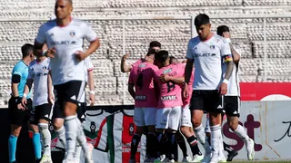 Colo Colo fue derrotado por Palestino y se alejó de la pelea por el título