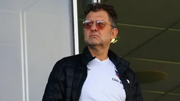 Mosa apuntó a la administración de Stöhwing y criticó la venta de Damián Pizarro: “Lo regalamos”