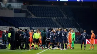 Video develó que el banco de Basaksehir llamó “gitanos” a árbitros rumanos