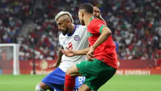 Excompañero de Arturo Vidal será juzgado por violación: la decisión de la justicia francesa