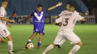 Pablo Galdames e interés de Colo Colo por su hijo: Queremos que vuelva a Chile, pero no ahora
