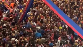 ¿Les suena conocido? Barristas de Cerro Porteño se enfrentaron en el duelo ante Olimpia