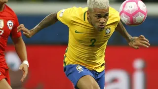 Dani Alves: Neymar tenía que salir de la sombra de Messi