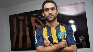 Zaguero de Rosario Central: La UC es un equipo duro en un grupo complicado