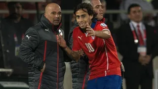 Sampaoli pidió a Eduardo Vargas y Jorge Valdivia para reforzar Santos