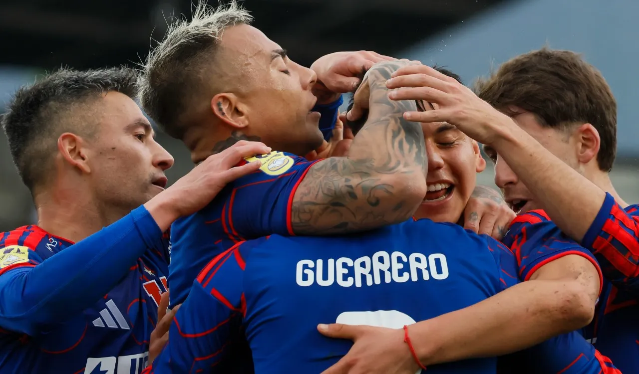 Universidad de Chile. Los azules volvieron a abrazarse en El Teniente, tras golear a Ñublense. ©Photosport