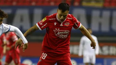 “Soy malo, perro conch…”: el duro castigo a jugador de Ñublense por insulto a árbitro