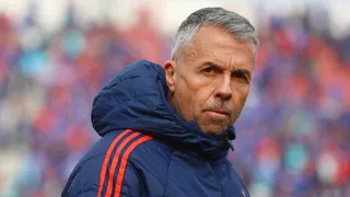 ¿Se acerca su fin en la U de Chile? Revelan los posibles destinos de Gustavo Álvarez