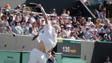 “Ha sido muy complicado”: Nicolás Jarry no ocultó su emoción tras su histórico triunfo en Wimbledon