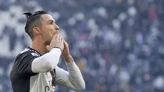Cristiano Ronaldo firmó un doblete ante Fiorentina y alcanzó los 50 goles con Juventus