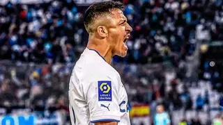 Olympique de Marsella de Alexis cierra su temporada en la liga ante Ajaccio