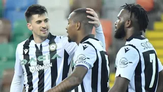 Udinese fulminó con cuatro goles a Crotone de Luis Rojas y avanzó en Copa Italia