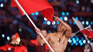 Abanderado de Tonga desafió al frío en la inauguración de PyeongChang 2018