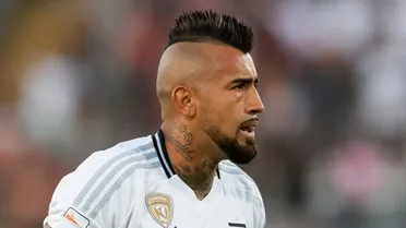 La DURÍSIMA pelea de Arturo Vidal con ayudante de Jorge Almirón