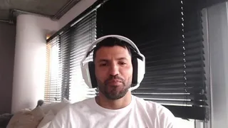 Sergio Agüero contó que tiene un chip en el corazón: “De noche tiro luces de colores, soy Iron Man”