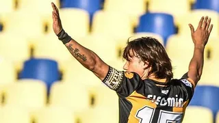 Arturo Sanhueza: En Fernández Vial se trabaja para igualar el fútbol femenino con el masculino