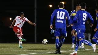 Resumen: Valdivia alcanzó el liderato de la Primera B a costa de un relegado Barnechea