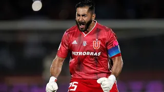 Herrera en el aniversario de la U: Espero que los nuevos dueños sepan que es más que un club