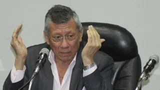 Presidente de la Federación Ecuatoriana de Fútbol fue sancionado con arraigo nacional en su país