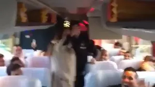 Jaime Valdés recordó el día en que una fanática subió sin permiso al bus de Colo Colo por una foto