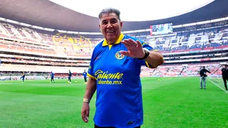 “Mijito”: El Chileno Carlos Reinoso es tendencia en México por defender al América