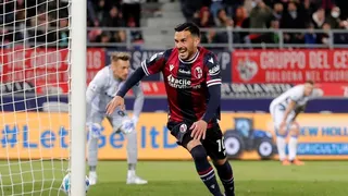 Bologna de Gary Medel doblegó a Inter de Milán y le impidió ser líder en la Serie A