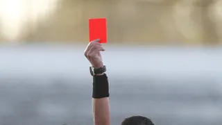 “Nos vienen a robar acá”: El reclamo por el que fue expulsado el médico de Palestino