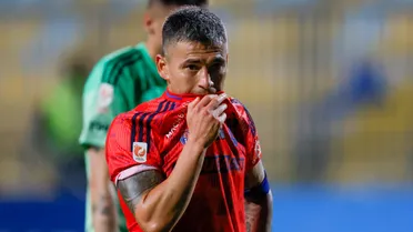 Suplantación: el grave hecho extrafutbolístico que sacude a Charles Aránguiz